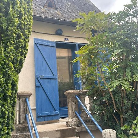 Gite Au Coeur De La Ville Ancienne Terrasson Exteriér fotografie